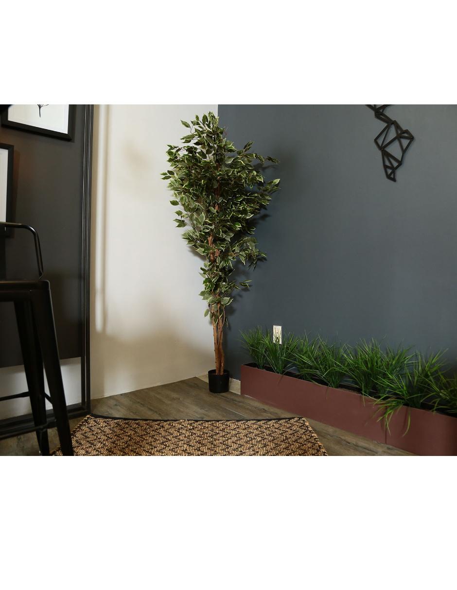 Árbol 180 cm con maceta 5