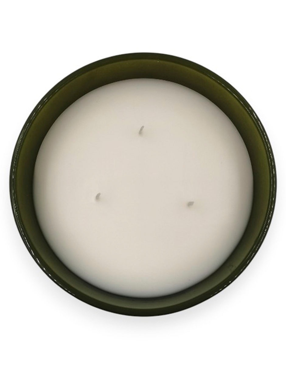 Vela aromática aroma cedar forest 4